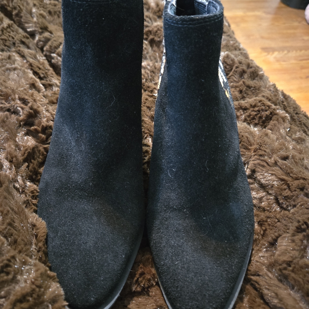 Crown Vintage Black Heeled Boots